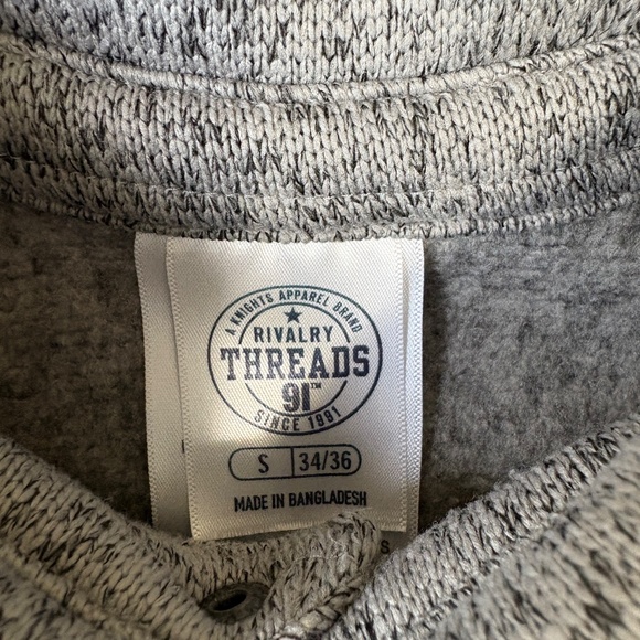 FSU Seminoles Thick Knit Snap Up Shirt Mens Size Small Gray Long Sleeve - Picture 3 of 7